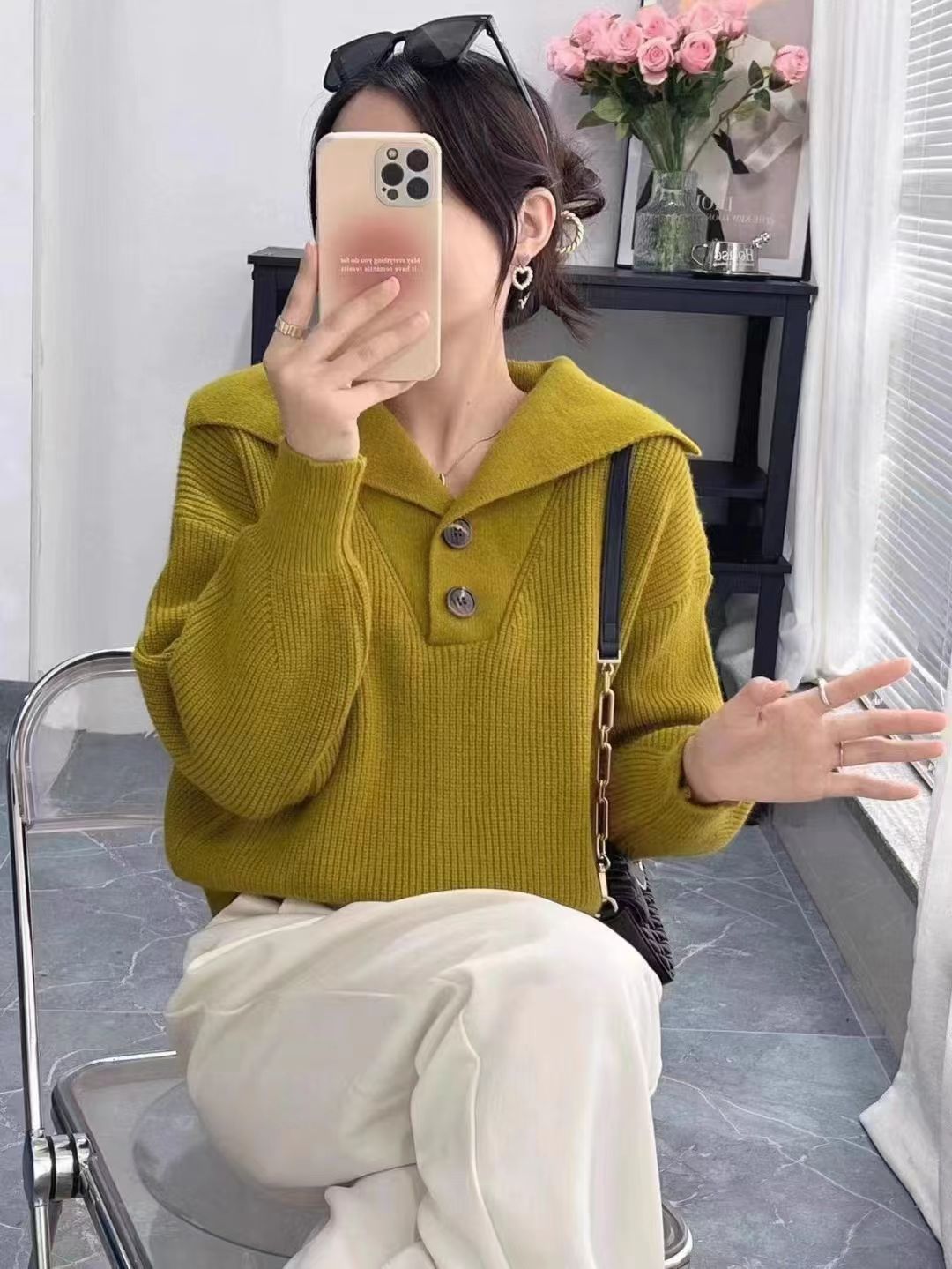 Retro large lapel knitted sweater women's long-sleeved outer layer 2023 autumn and winter lazy style warm wool bottoming top