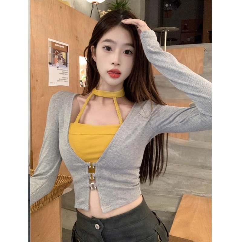 莫代爾 純欲風辣妹假兩件別致開衫t恤女秋季氣質吊帶上衣打底小衫