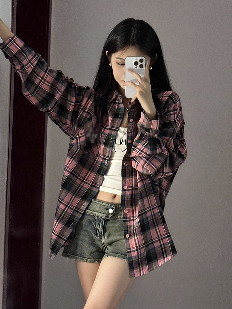 港風甜美粉色格紋襯衫女秋季2023新款簡約polo領百搭休閒寬鬆襯衣