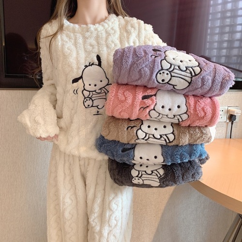 Real shot of new autumn and winter Hapa dog jacquard Shu velvet suit warm cartoon can be worn outside home clothes for women