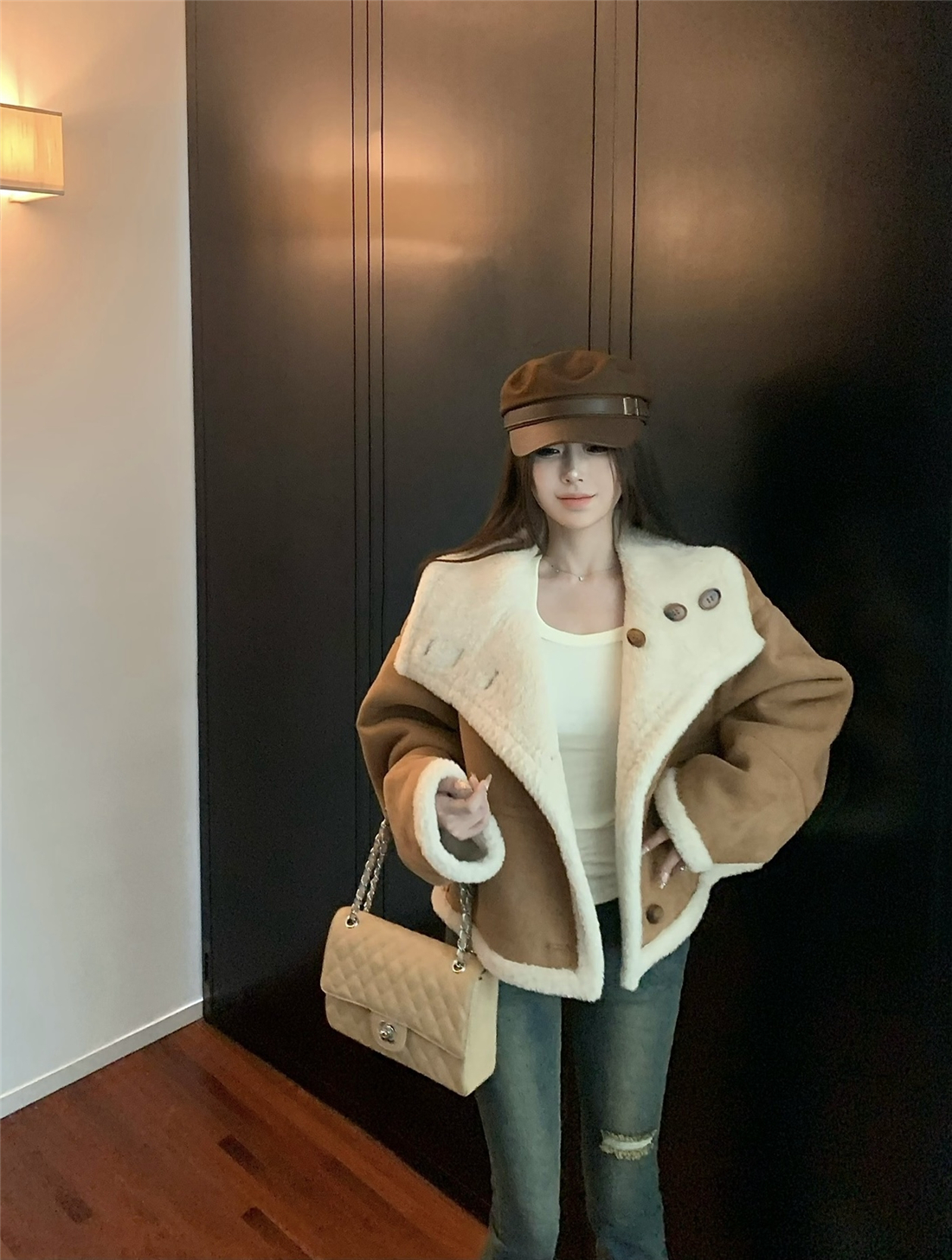 秋冬新款麂皮絨機車服寬鬆翻領拼接加厚皮毛一體短外套女