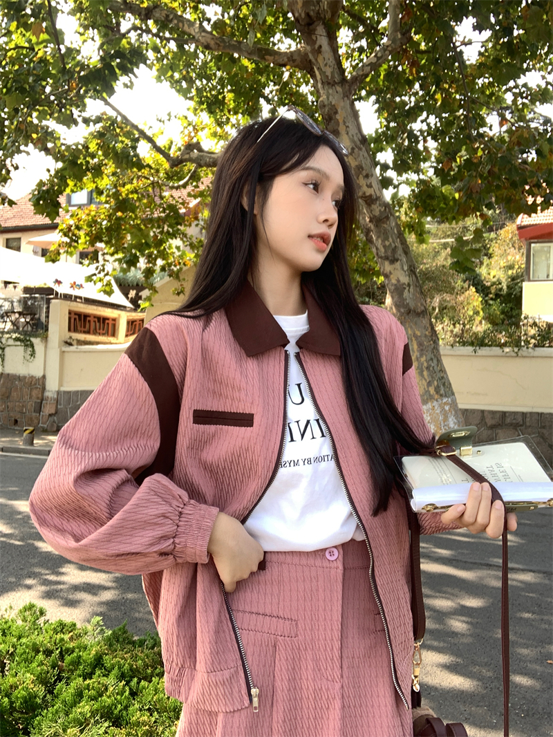 實拍~減齡洋氣時尚寬鬆棒球服外套+小個子顯高穿搭百褶半身裙