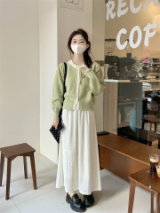 Photo shoot~ Gentle and sweet ribbon hole knitted cardigan sweater