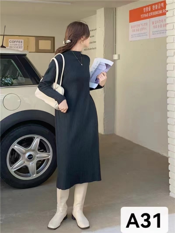 連衣裙女韓國秋冬高領打底配大衣過膝中長款小個子毛衣裙
