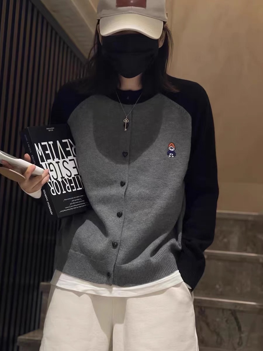 秋冬新款女韓版時尚圓領拼色羊毛開衫軟糯百搭單排扣保暖毛衣外套