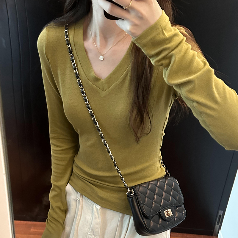 實拍圖韓系高級感V領修身彈力純色打底衫女