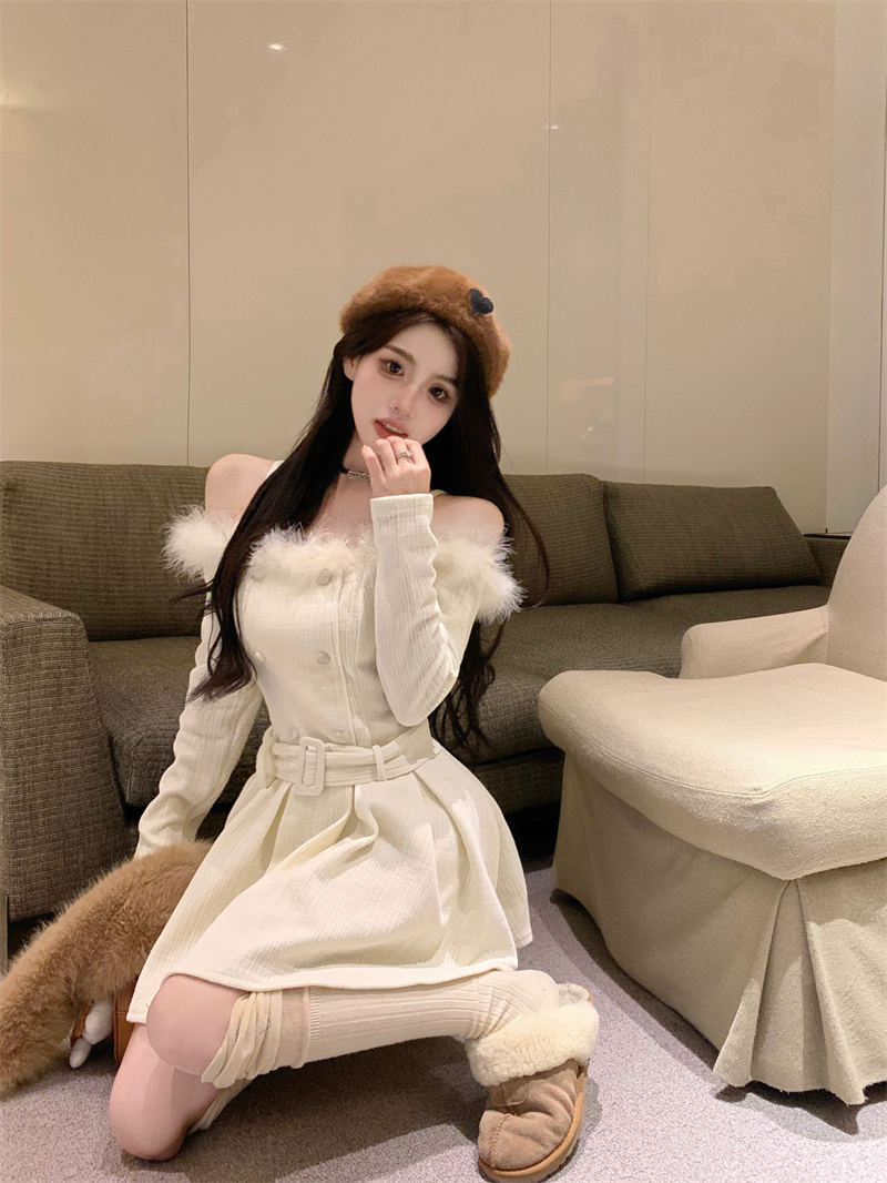 Actual shot of autumn and winter gentle and sweet temperament one-shoulder fur collar waist dress for women