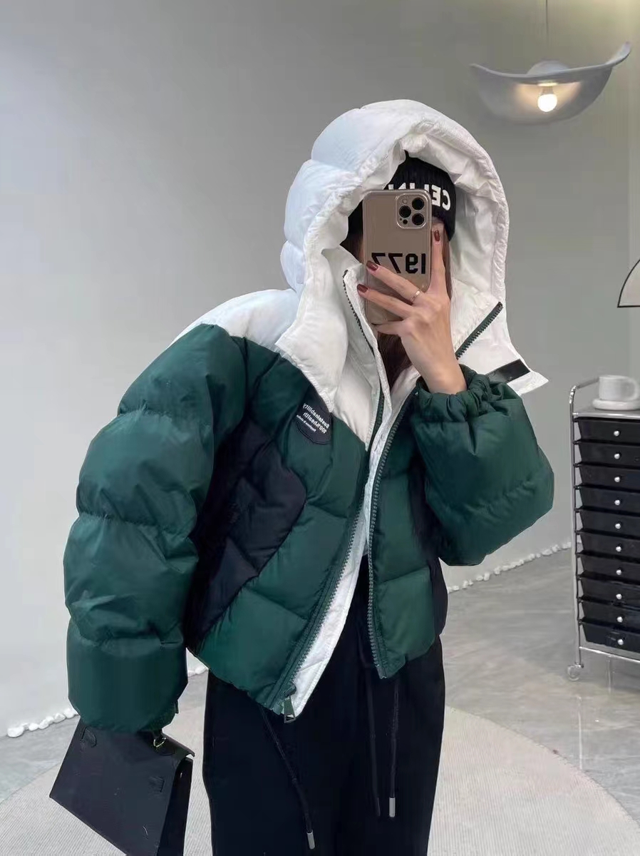 歐貨撞色立領連帽羽絨棉服女短款2023冬季新款設計感小個子麵包服