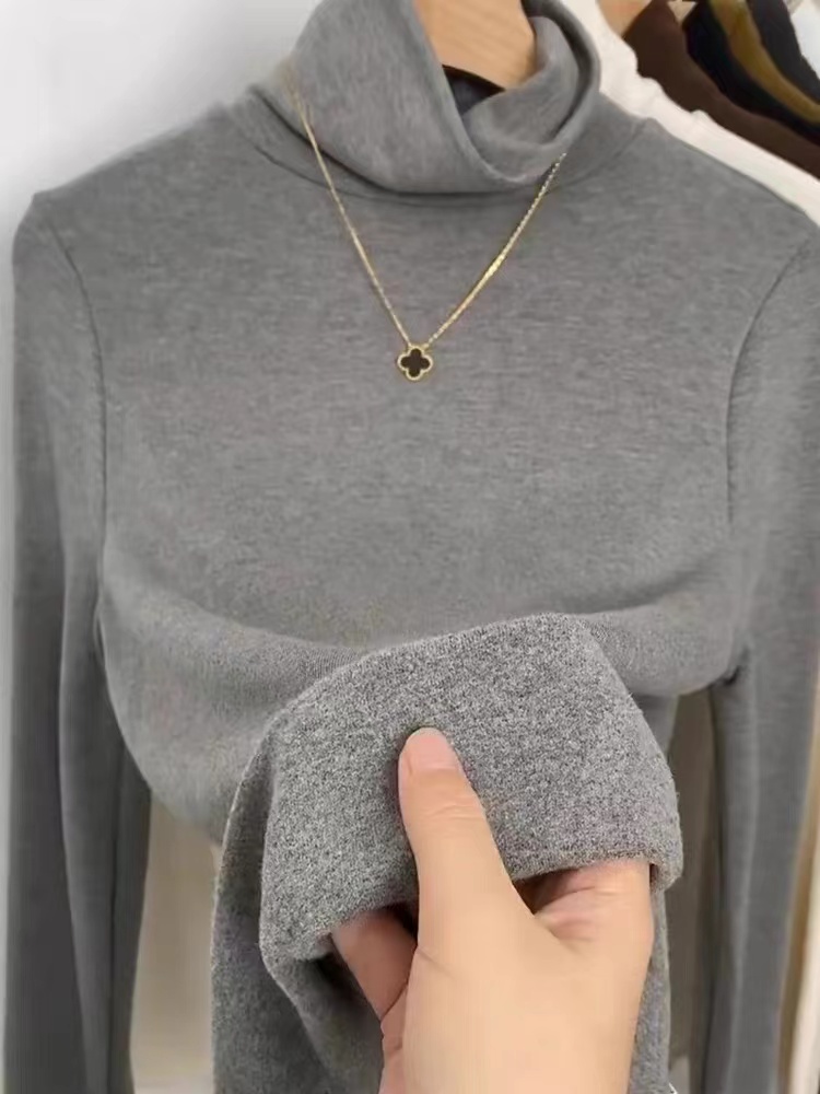 Bottoming shirt women's autumn and winter style inner wear new versatile pile collar top threaded high collar long-sleeved T-shirt 2023