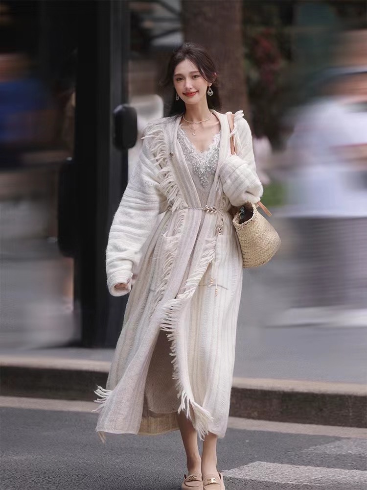 秋冬新款高級感大流蘇坑條針織開衫女中長款設計感慵懶風毛衣外套
