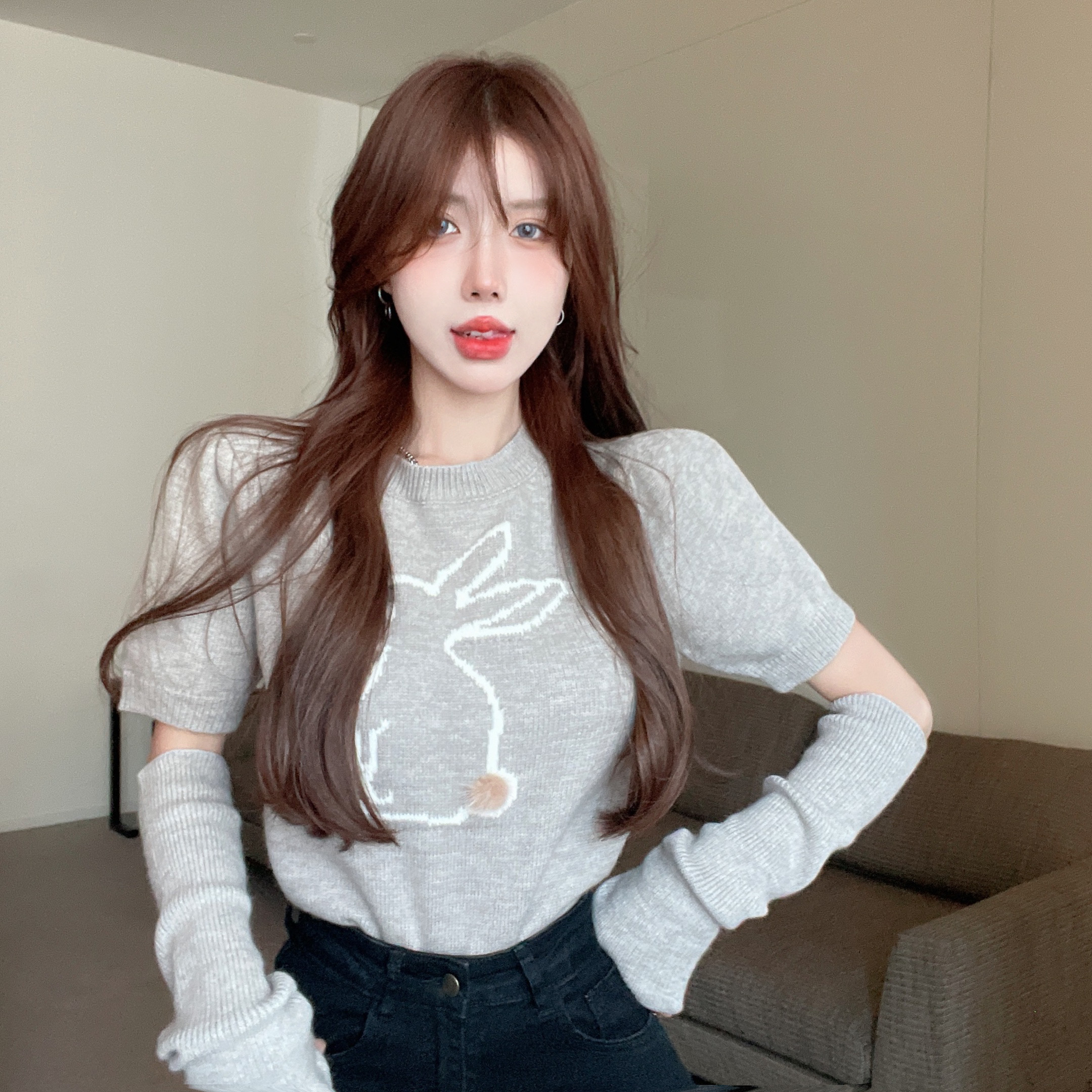 Pure lust style knitted bottoming shirt for women in spring with a niche three-dimensional rabbit short-sleeved top short sleeve sweater