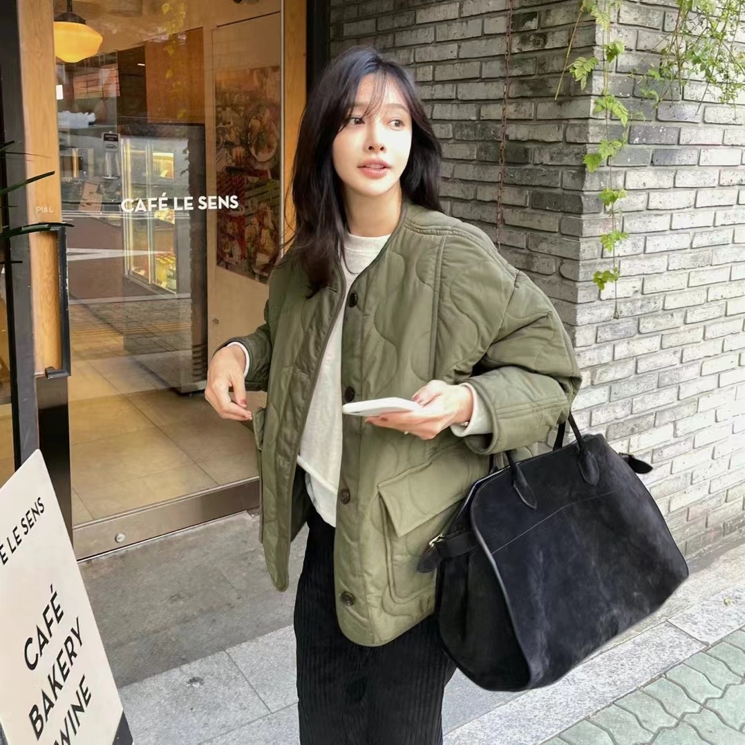 South Korea's Dongdaemun retro niche warm water wave embossed large pocket loose cotton-padded jacket