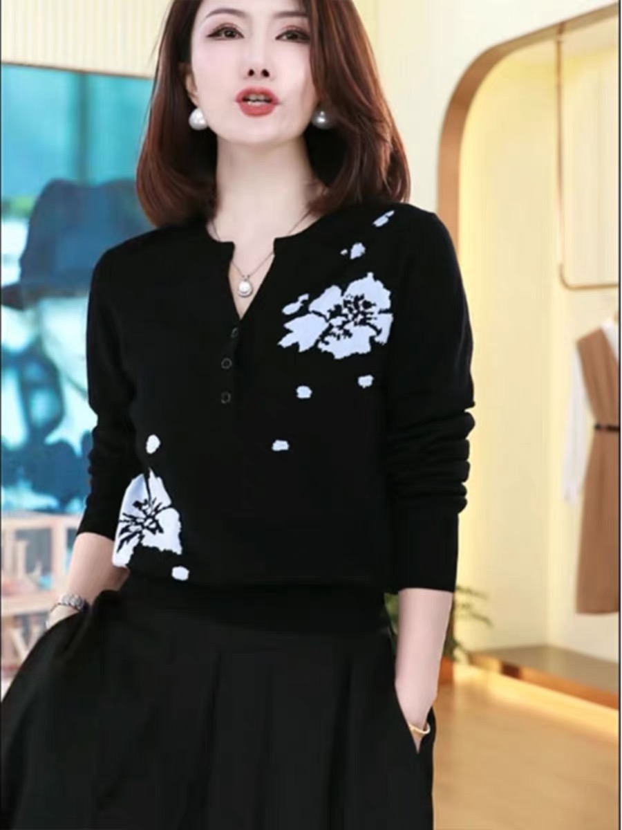 韓版漂亮減齡花朵圓領針織開衫秋冬新款寬鬆長袖針織外套顯瘦女
