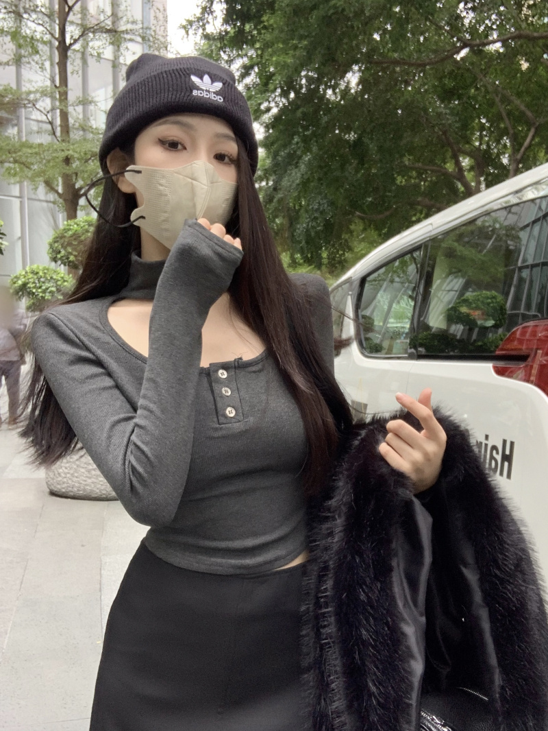 實拍~天生尤物 收腰顯瘦掛脖打底衫女復古修身內搭針織上衣