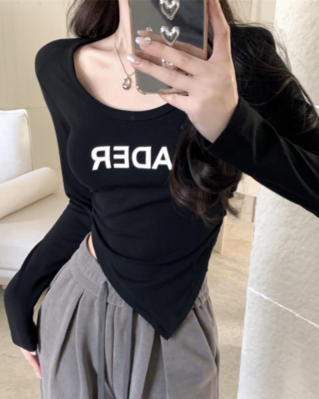 實拍～ 磨毛字母印花墊肩長袖t恤女內搭收腰不規則打底衫女上衣