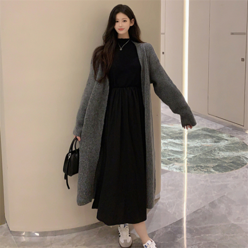 Real shot Autumn and winter fat mm suit women's lazy style mid-length sweater jacket Hepburn dress two-piece set