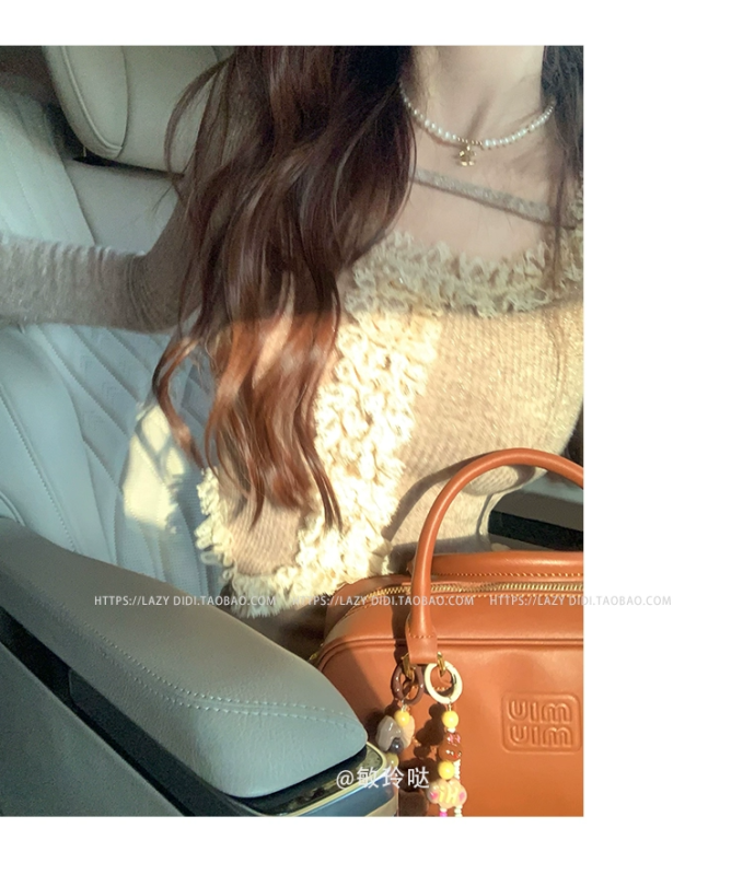 Lazydidi酥軟可頌 細閃蕾絲上衣秋冬內搭天花板女方領長袖打底衫