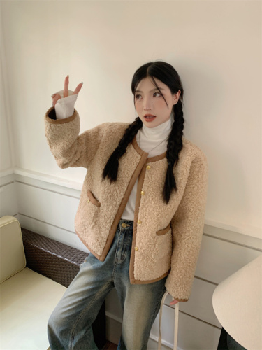 实拍 秋冬新款韩版时尚撞色口袋毛绒外套+加厚高领打底衫