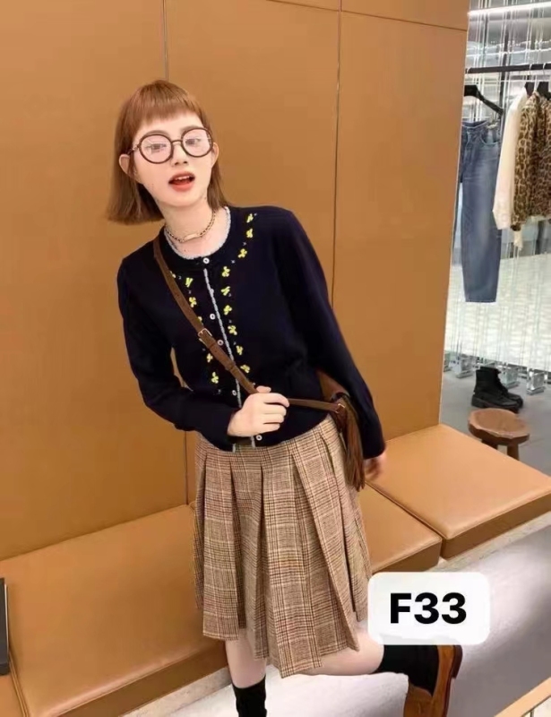 刺繡短款長袖毛衣針織衫女秋季早秋秋冬新款修身加厚外搭開衫外套