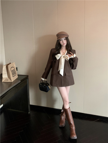 Real shot!  Designed V-neck big bow blazer women's autumn temperament versatile suit