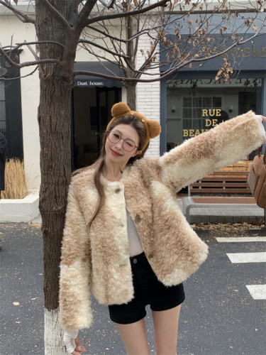 Real shot!  Korean style winter fur imitation lamb wool short fur coat