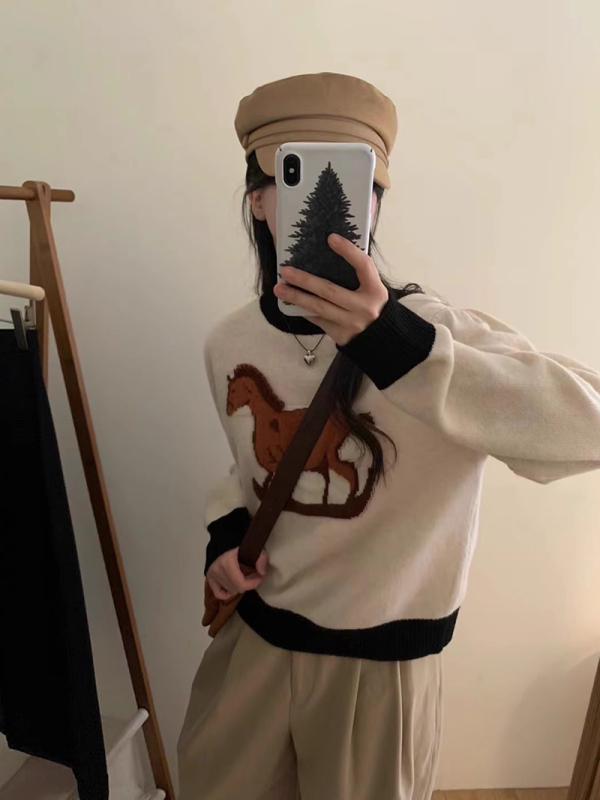 小馬撞色圓領套頭毛衣女秋冬寬鬆慵懶風設計感小眾軟糯針織衫上衣