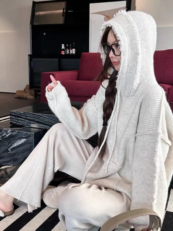 流蘇連帽軟糯毛衣女秋冬外穿2023新款寬鬆慵懶風長袖針織衫上衣女