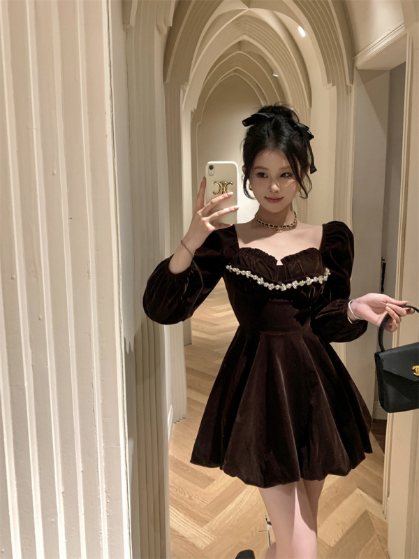 實拍~美拉德復古咖色方領絲絨鑲鑽法式茶歇公主禮服燈籠裙