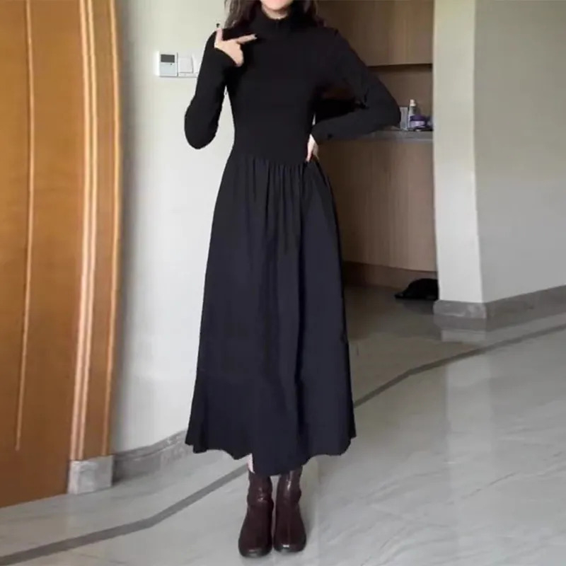 赫本風黑色長袖針織連衣裙子秋冬季2023新款女裝顯瘦內搭打底長裙