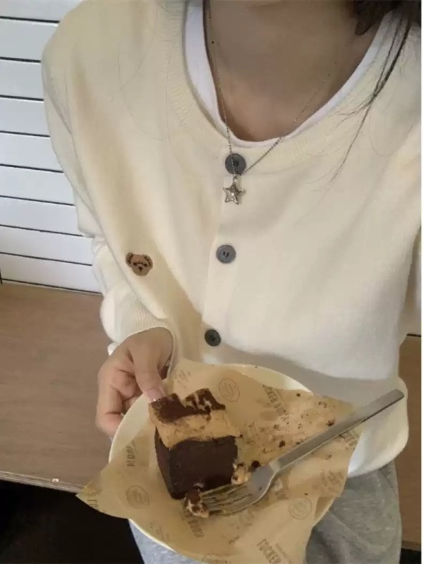 PPHOME溫糯小歇~軟糯小熊刺繡長袖針織開衫秋季內搭外穿毛衣外套
