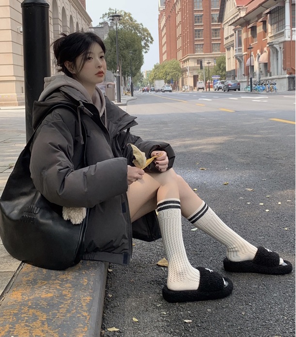 歐貨2023冬季新款羽絨服女短款 oversize時尚外套麵包棉服ins棉衣