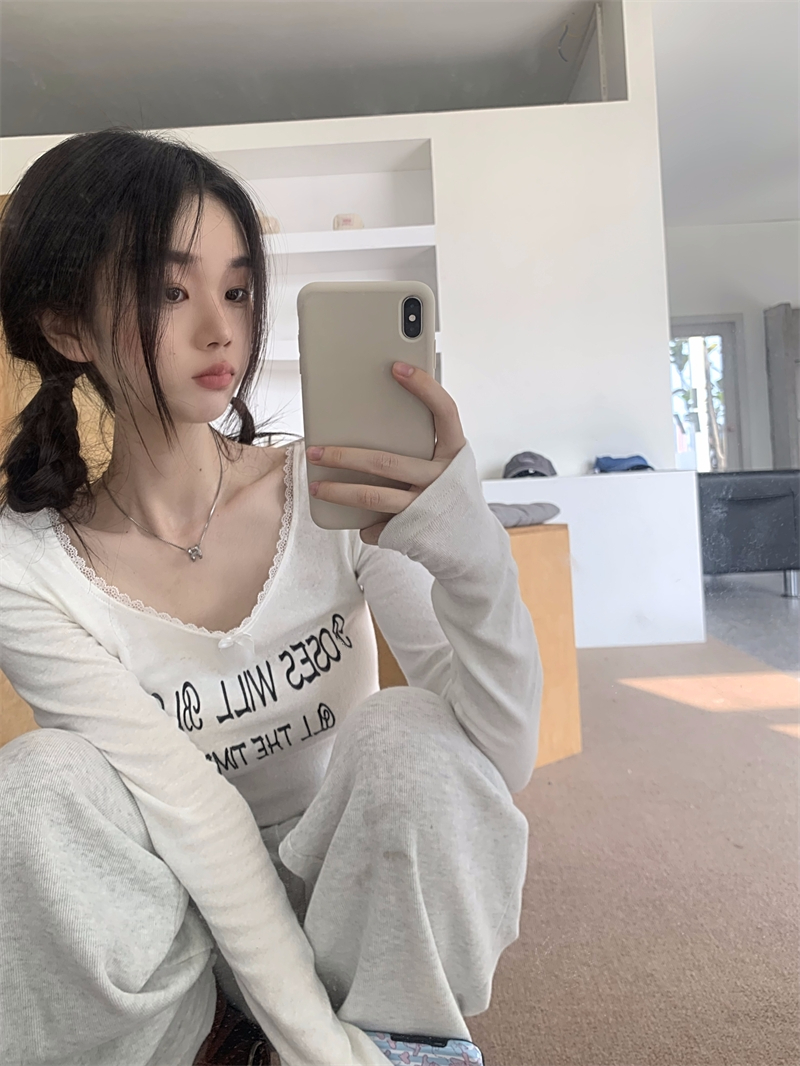 純欲風蕾絲花邊長袖T恤女秋季韓系2023新款修身短款蝴蝶結打底衫