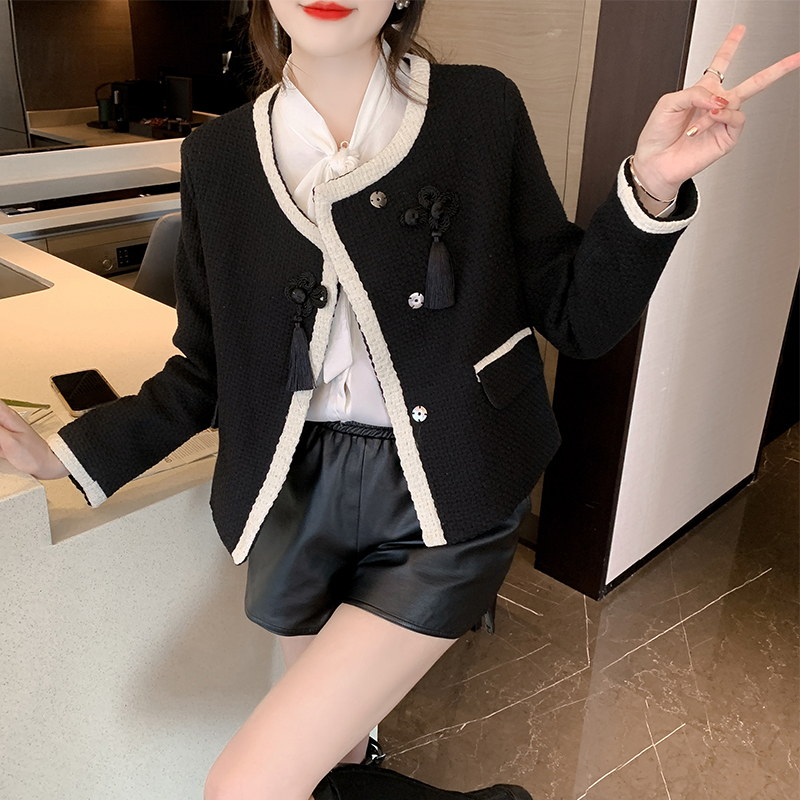 2023 Autumn and Winter New New Chinese Style Plate Button Short Jacket Women's Tweed Braided Sweet Contrast Color Cardigan Long Sleeve Top