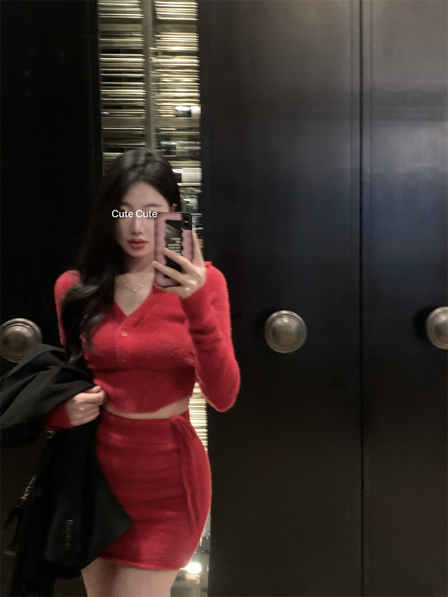 實拍聖誕新年本命年系列仿貂絨毛衣上衣半裙兩件套裝女