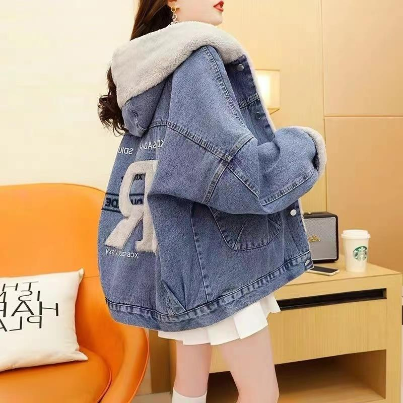 加絨加厚連帽牛仔外套女秋冬裝2023年新款寬鬆慵懶百搭羊羔絨棉衣