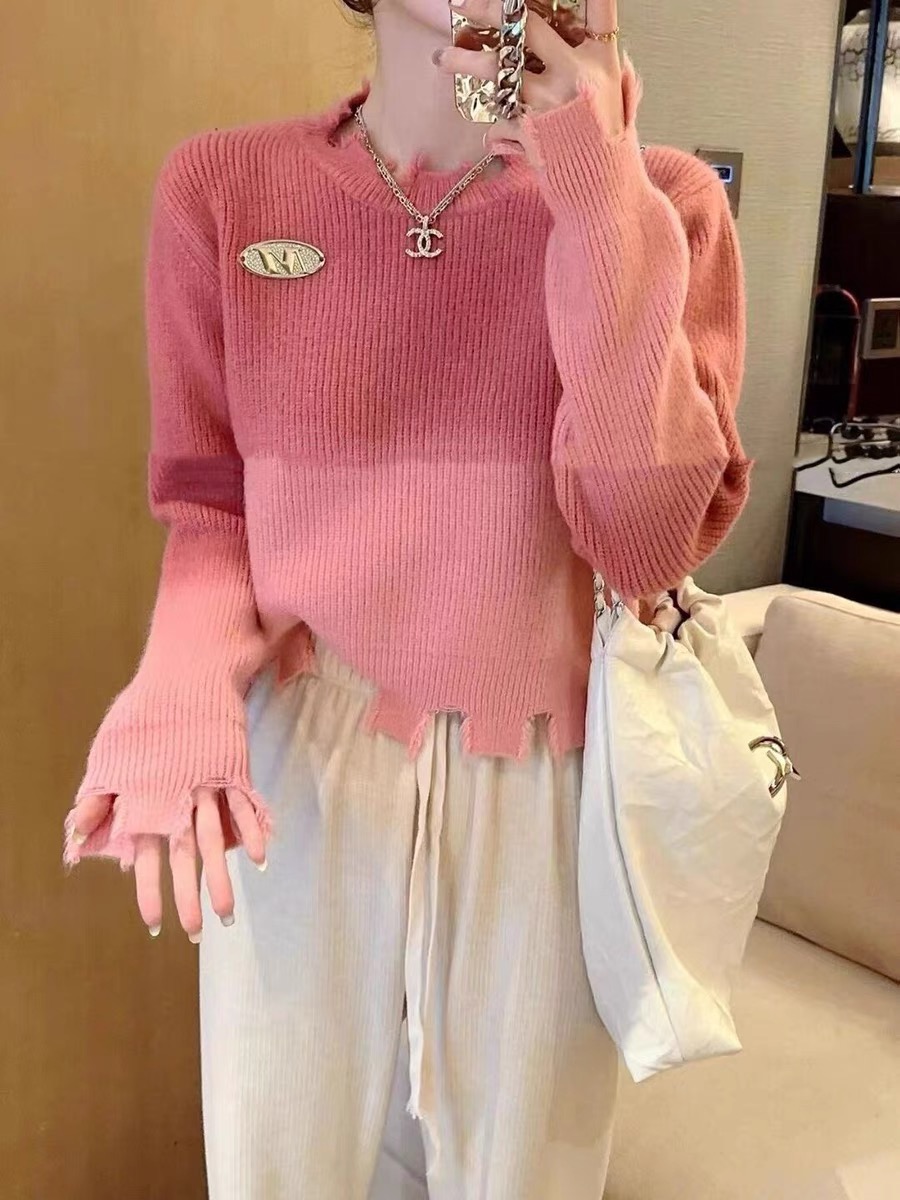 日系復古慵懶風漸變色不規則毛衣女秋冬高級感洋氣別致粉色針織衫