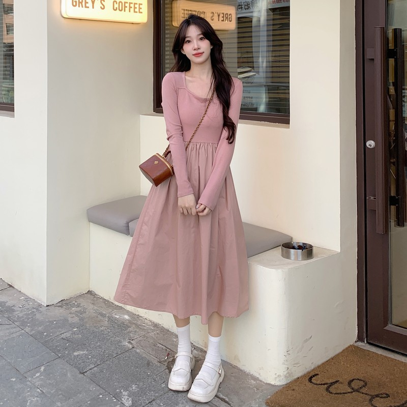 早秋季茶歇法式桔梗方領粉色連衣裙子女2023新款收腰修身氣質長裙