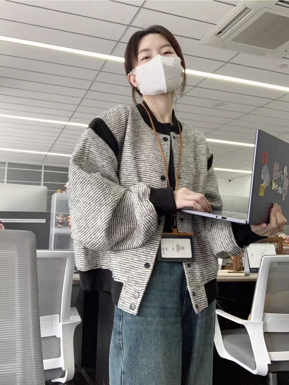 Gray Commuting French Retro Small Fragrance Jacket Women's Small Spring and Autumn 2023 New Loose Baseball Jacket