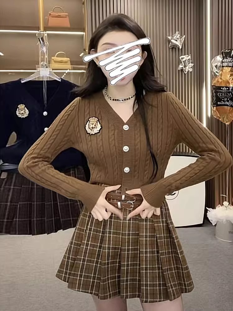 美拉德穿搭V領麻花長袖針織衫女秋季2023新款