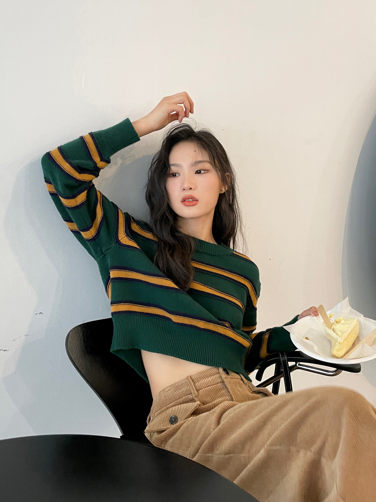 你好卡農 撞色條紋短款毛衣女2023春季新款寬鬆小眾設計感針織衫