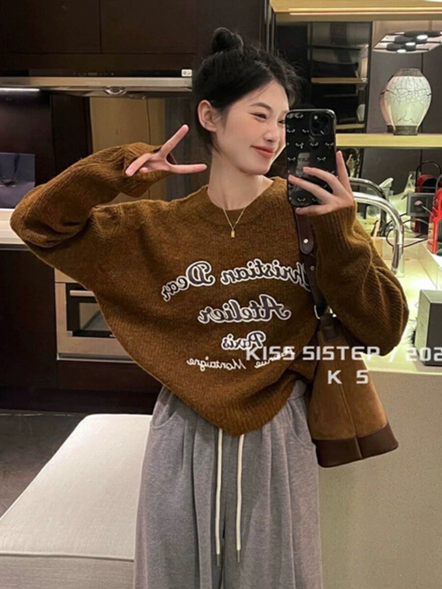 日系刺繡圓領套頭毛衣女秋冬秋季2023新款慵懶長袖針織衫寬鬆上衣