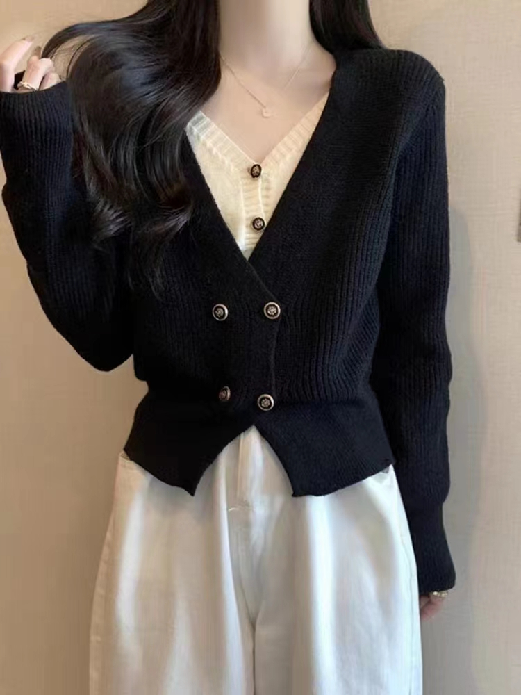 秋裝黑色假兩件v領毛衣外套女春秋季針織開衫別致小香風短款上衣