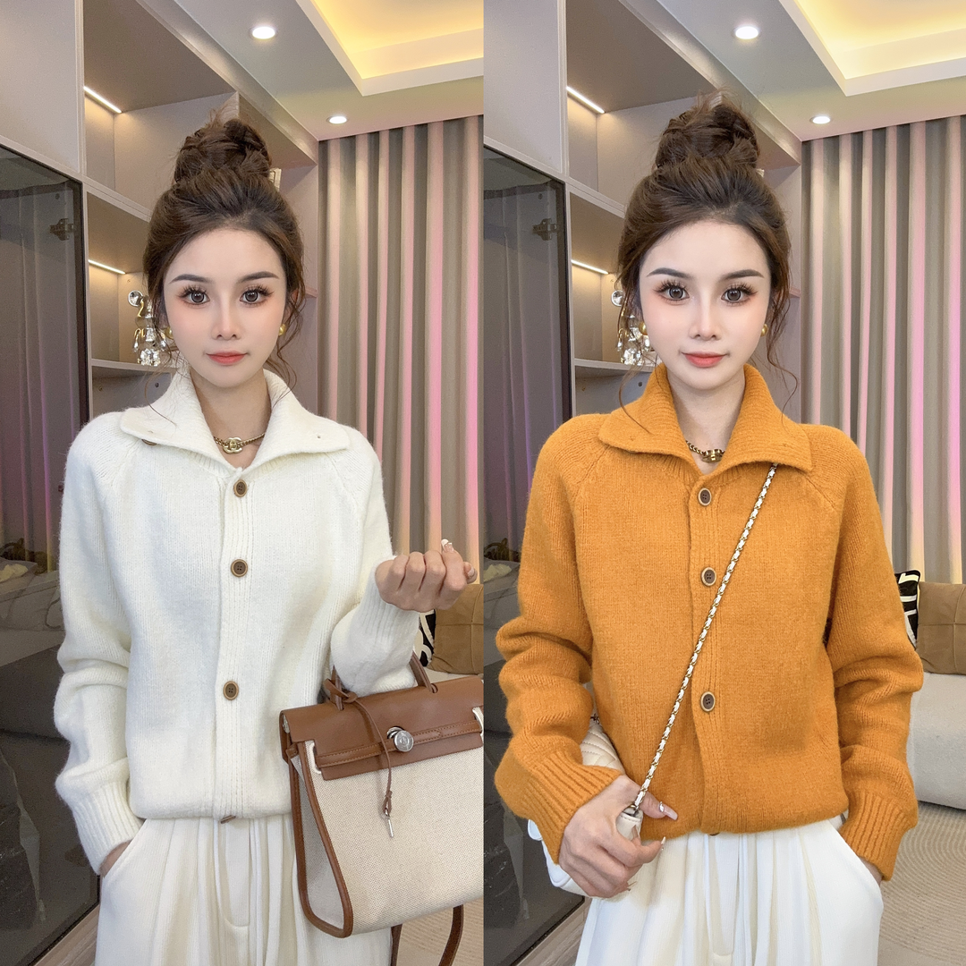 Korean Style Style Lapel Knitted Cardigan 2023 Autumn New Arrival Lazy Style Casual Age-Reducing Sweater Jacket