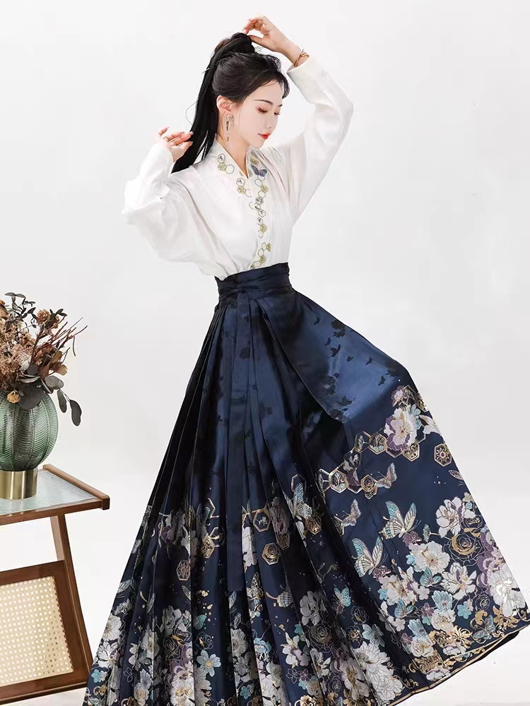 新款明制漢服女厚款馬面裙織金仿妝花古裝螺鈿國風日常仙氣套裝