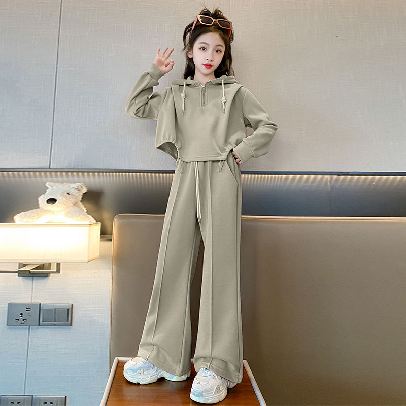 女童春秋套裝2023新款兒童洋氣衣服秋冬款大童女孩加絨運動兩件套