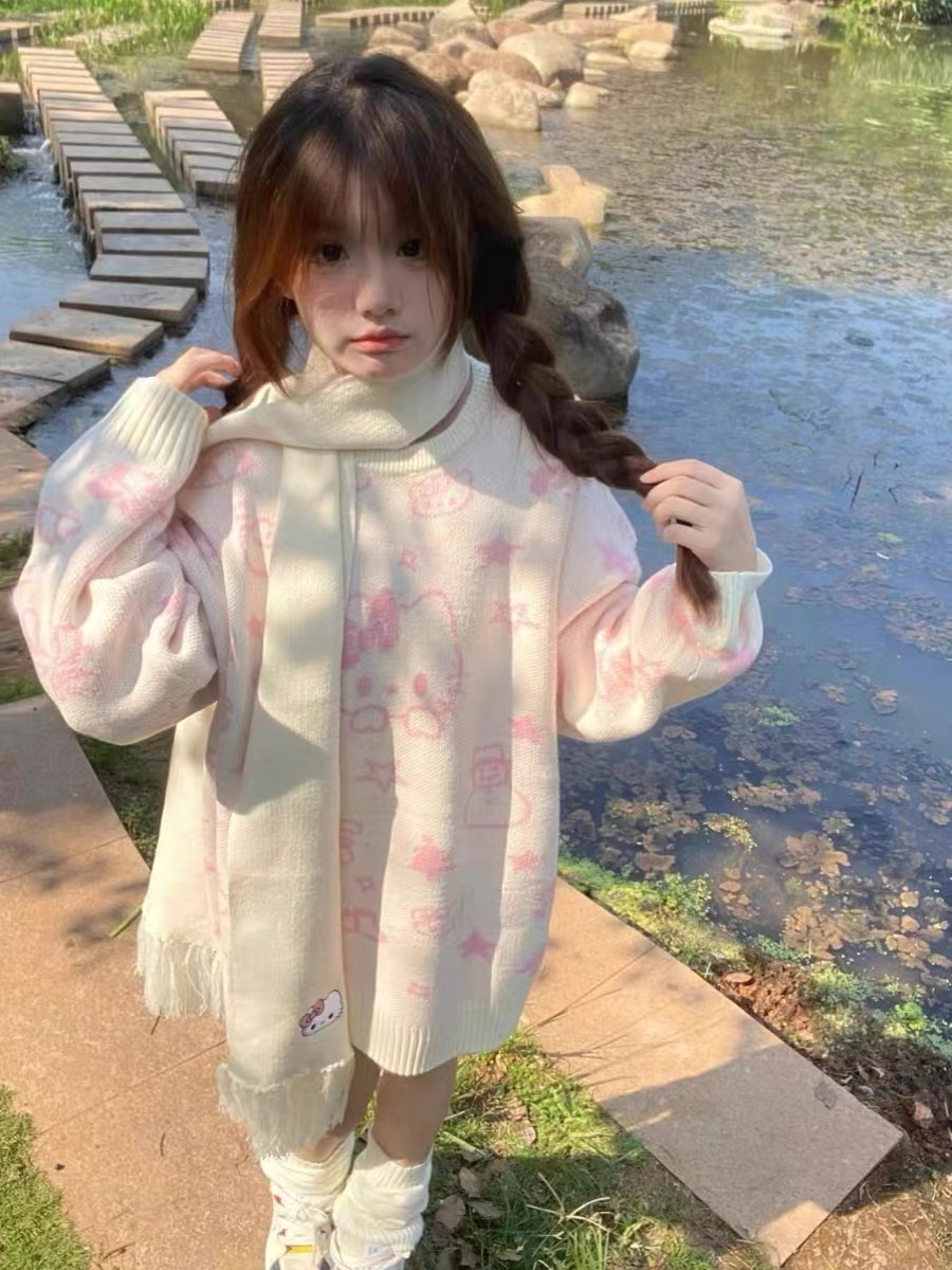High-end cartoon Hello Kitty printed sweater for women in autumn and winter loose and lazy style knitted jacket top