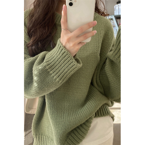 Green round neck pullover sweater for women  new autumn oversize Japanese style lazy retro high-end coat