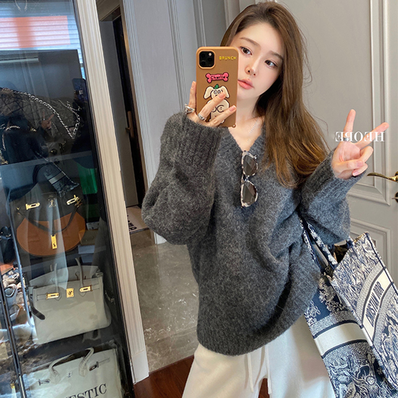 韓系卡其色套頭V領毛衣女寬鬆加厚冬季外穿慵懶風軟糯減齡高級感