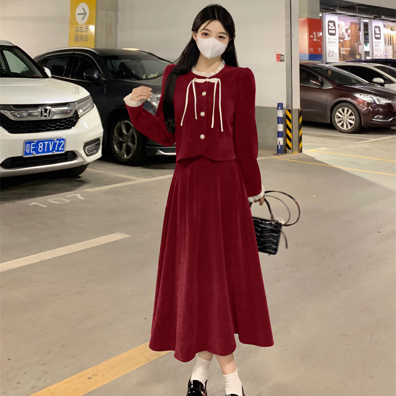 法式赫本風千金兩件套2023秋冬設計感復古燈芯絨上衣外套半身裙女