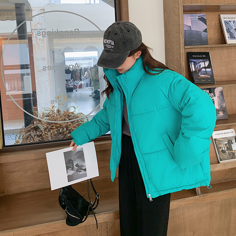 Short stand-collar down jacket for women 2023 winter new Korean style loose and versatile casual backpack with jacket